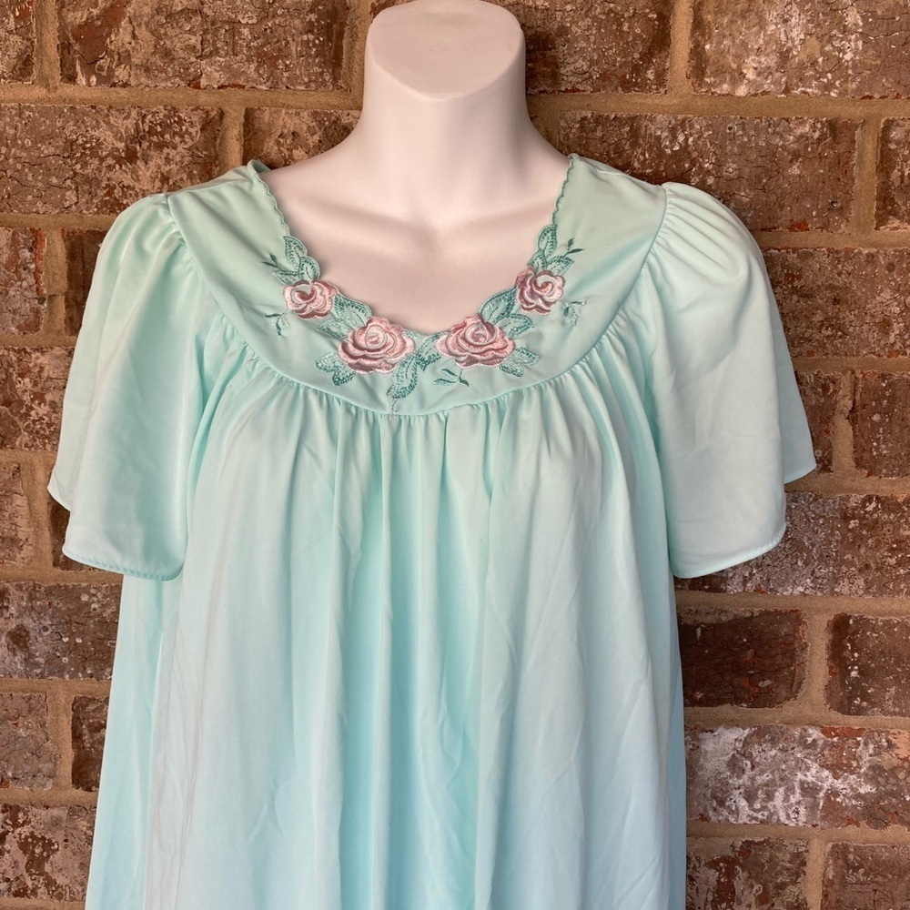 Shadowline Nightgown Roses Size Small Vintage - Picture 10 of 10